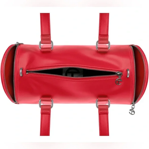 TELFAR Duffle Medium in Red 🍒 - Picture 4 of 6